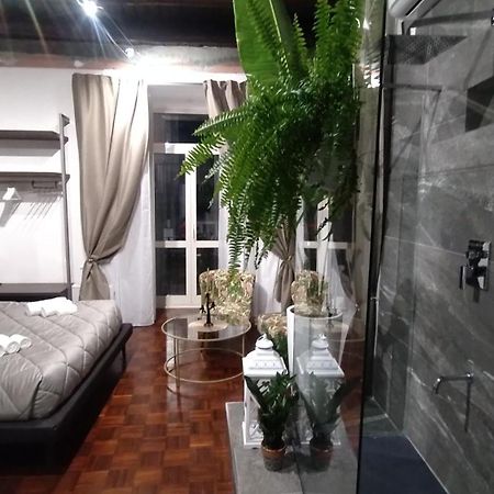 נאפולי Plebiscito Suite Apartment מראה חיצוני תמונה