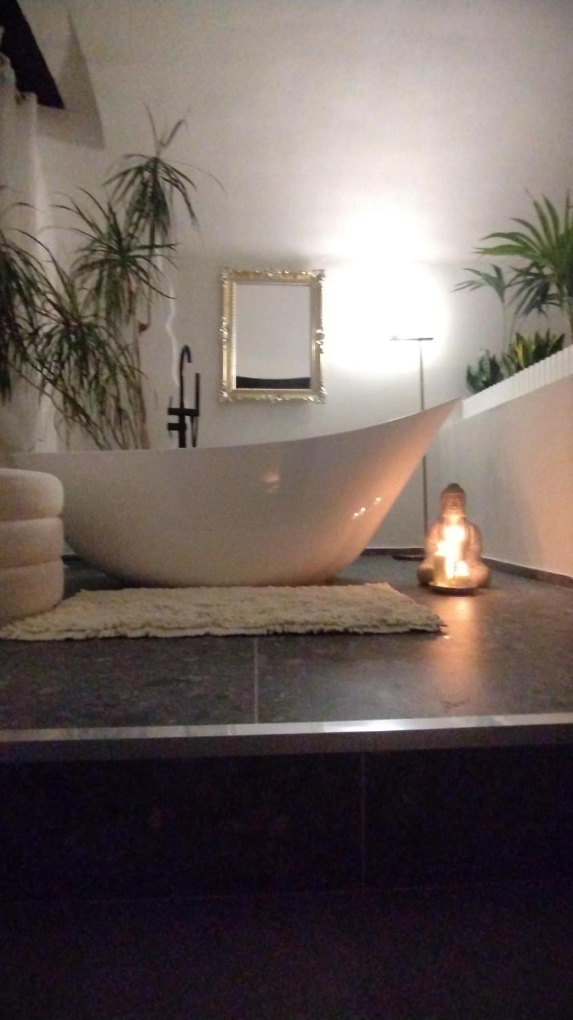 נאפולי Plebiscito Suite Apartment מראה חיצוני תמונה