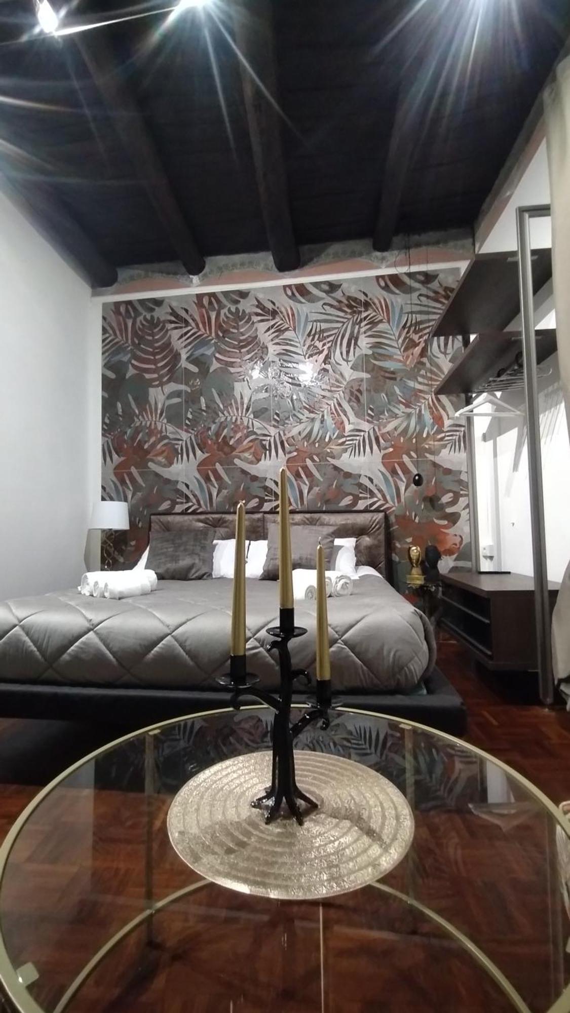 נאפולי Plebiscito Suite Apartment מראה חיצוני תמונה